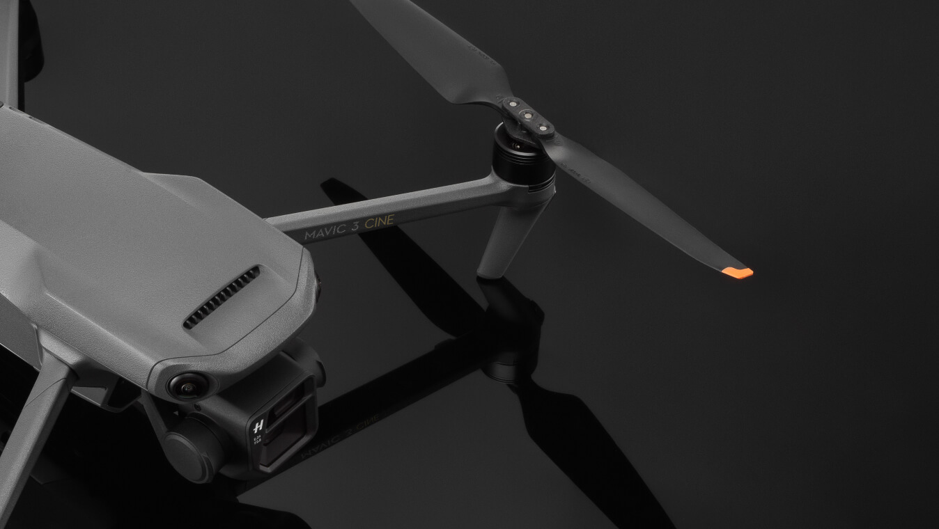 Usb-C hub connected to MacBook