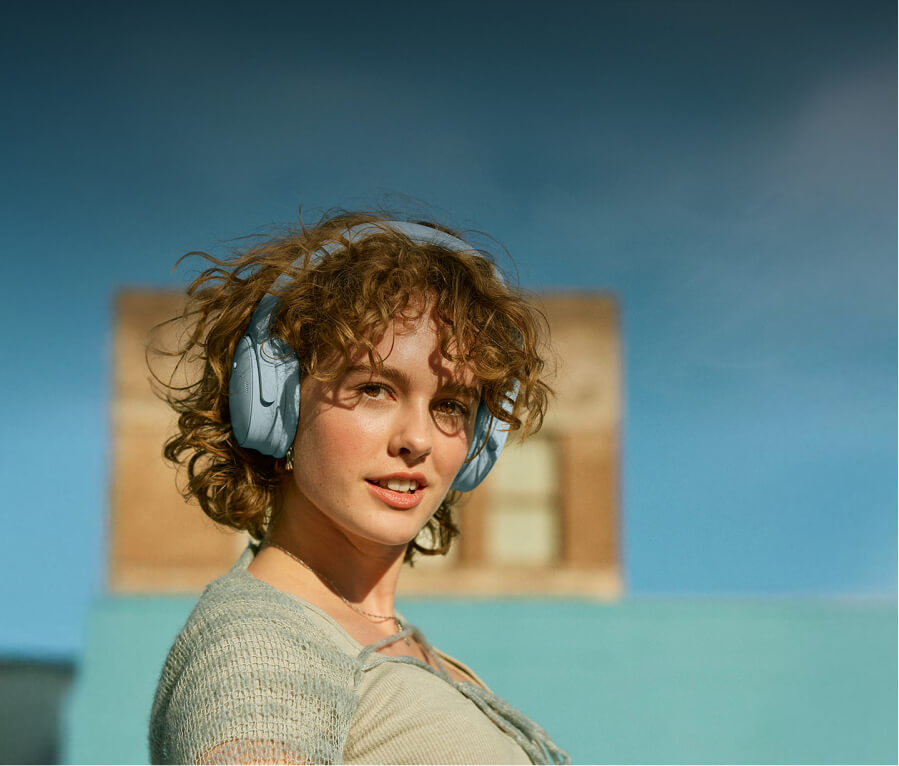 Headphones & Speakers